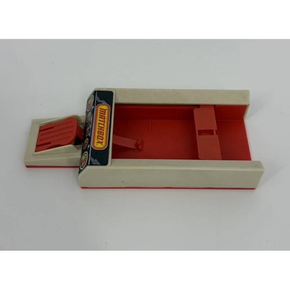 Vintage Matchbox Trick Shifters Base Launcher 1984 Tested Working 924201